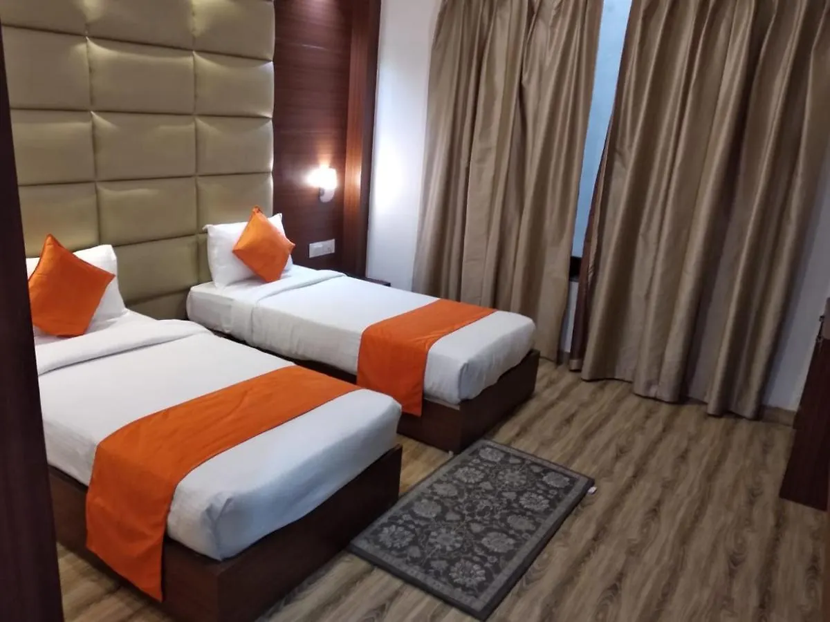 Hotel Marygold Agra  3*, Agra (Uttar Pradesh) India